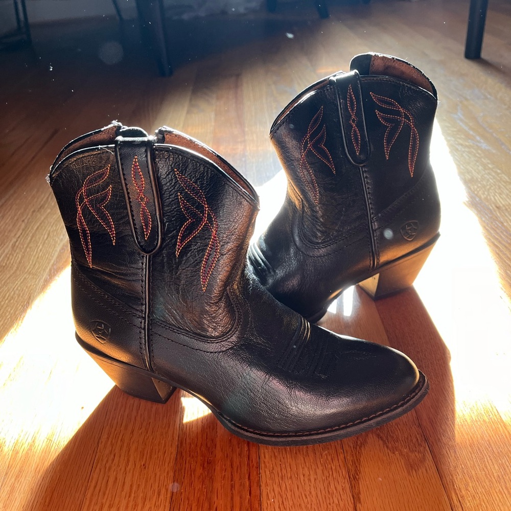 Darlin’ western boots